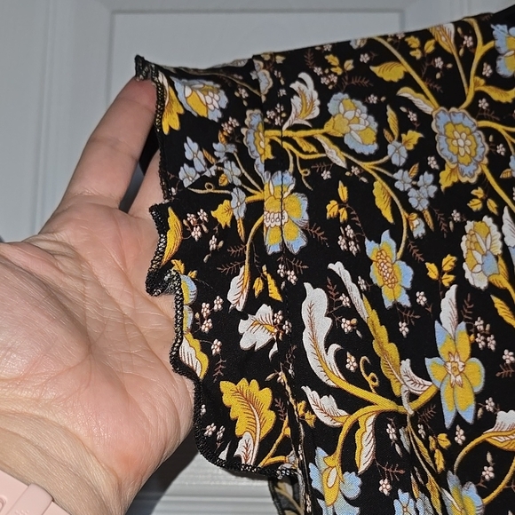 176. Pretty Garden Yellow Black Floral High Low Maxi Ruffe Dress Size Large - Picture 4 of 6